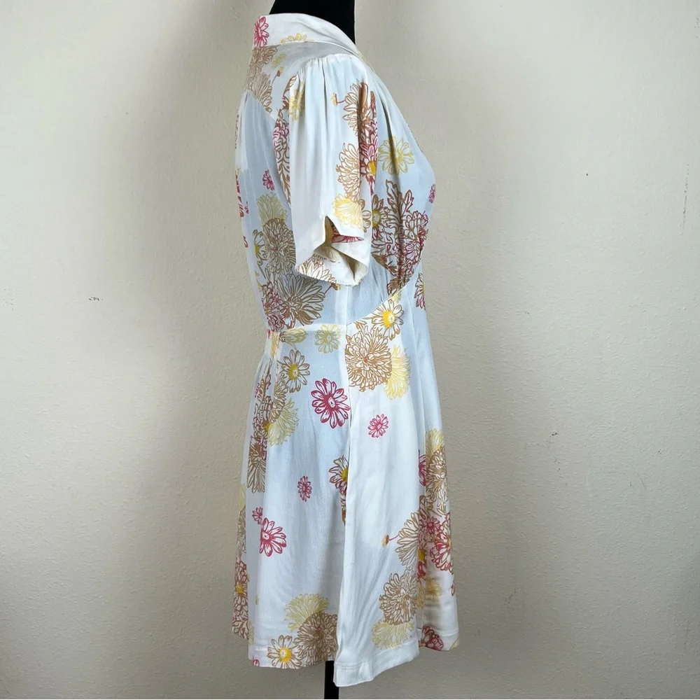 NWT Free People Dress Size S Cream Floral Print Hawaii Mini Viscose Airy Breezy